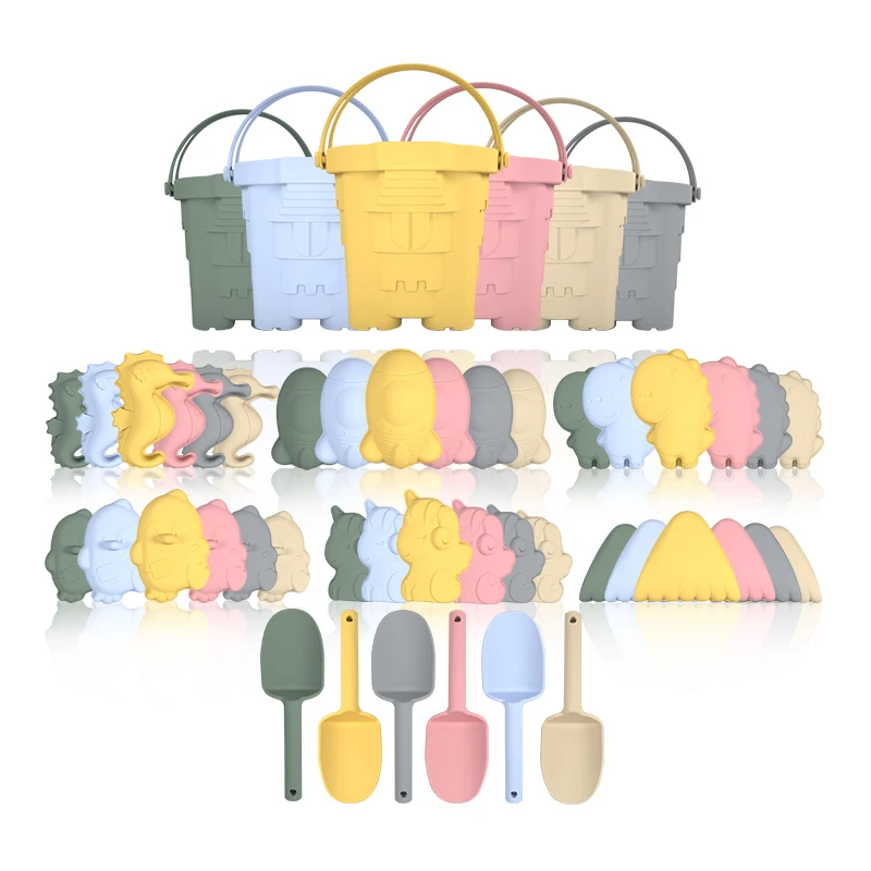 Kids Travel Sand Toy Set Castle Beach Toys Collapsible Beach Bucket Shovel Accessories Silicone Beach Toys