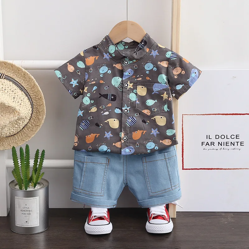 2025 летняя одежда для мальчиков рубашка с принтом костюм детей повседневный комплект одежды коротким рукавом комплекты детская