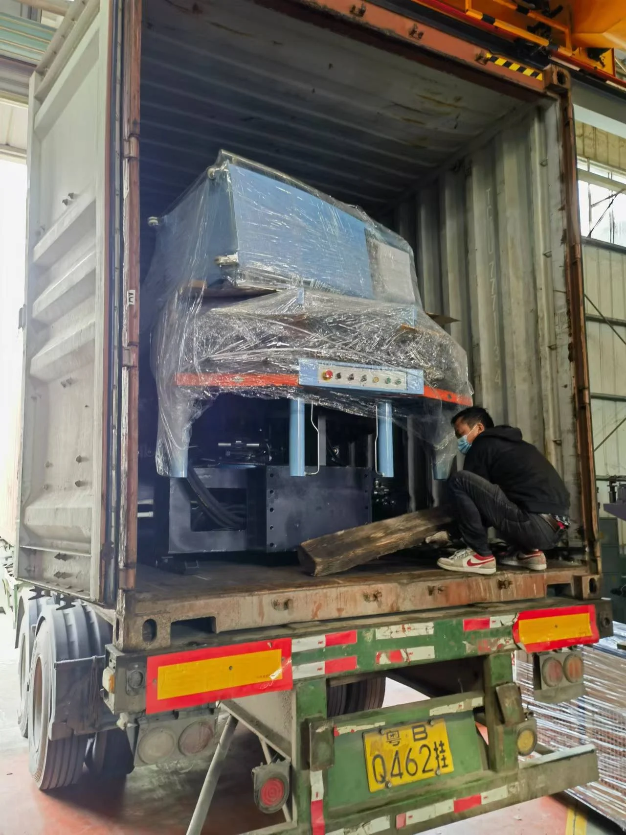 KT-668 полный автомат 8 станция вращающаяся машина для ПВХ из термопластичной резины, защитный чехол для мобильного телефона из термополиуретана, роторная литьевая машина для изготовления обувной подошвы