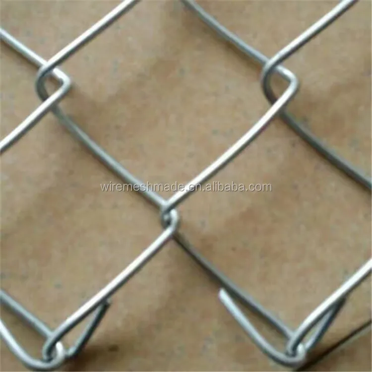 Hot Dipped Galvanized 8ft Chain Link Fence Roll PVC Coated Diamond Cyclone Wire Mesh Fence