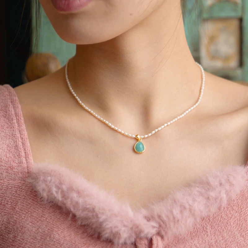 French Fashion jewelry necklaces Gold-plated inlaid natural Tianhe Stone water drop freshwater pearl necklace retro