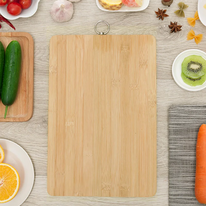 Wholesale Ecofriendly Reusable Fashionable Rectangle Bamboo Cutting Board With Handle for Home,restaurant,hotel