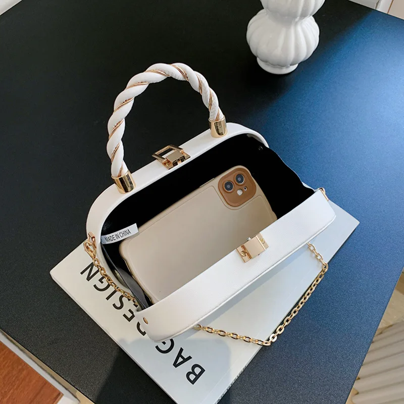New Versatile and Popular Niche Chain Crossbody Bag Portable Box Small Square Shoulder Handbag for Women