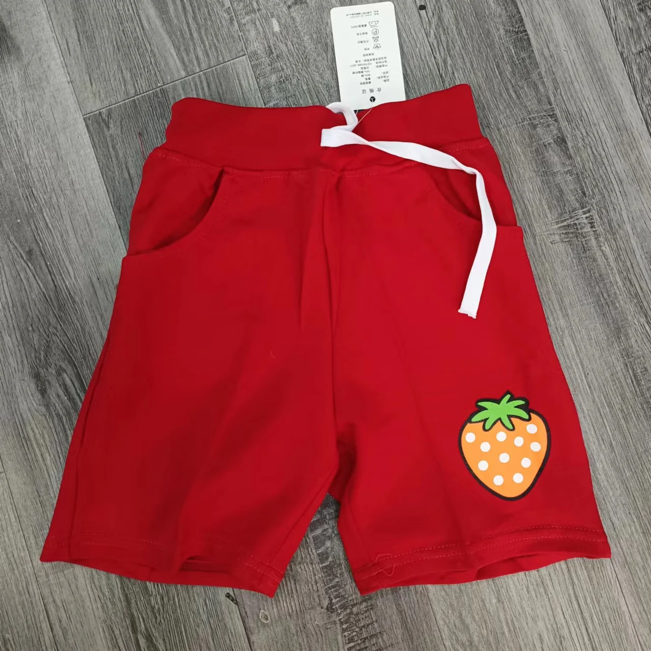 Casual girls 3 minutes casual outside wearing leather band lace-up shorts