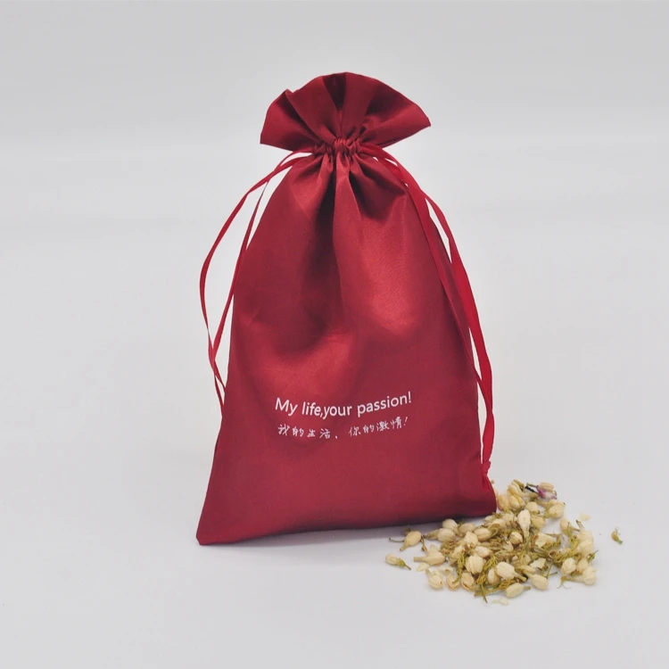 
Colorful satin pouch with silk ribbon 