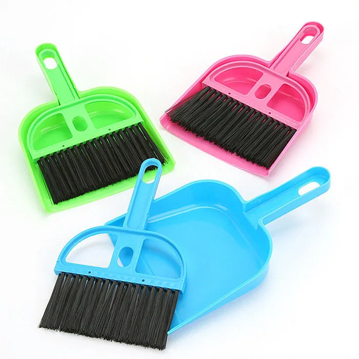 HQ0444 mini small plastic table dustpan and brush set for keyboard cleaning with hag-up hole