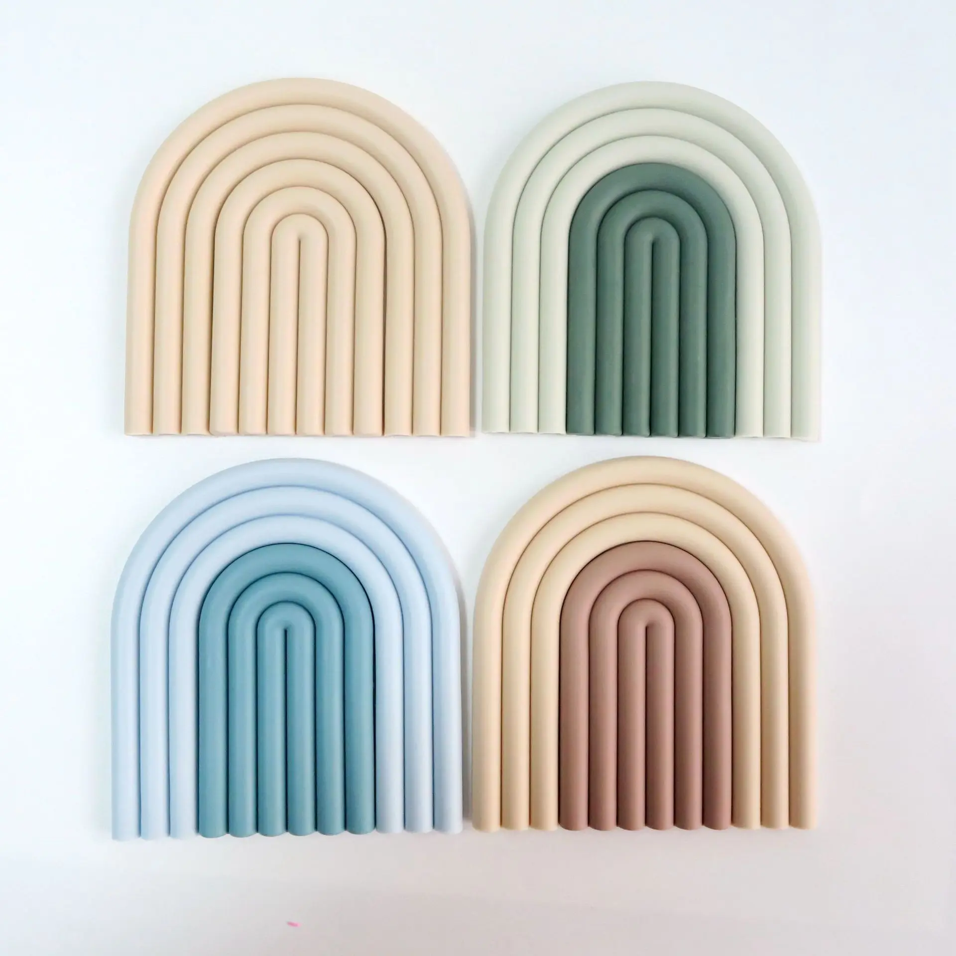 Custom Logo Wholesale Non Slip Removable esteras silicona Rainbow Cup Coaster Pot Holder Kitchen Accessories Silicone Coasters