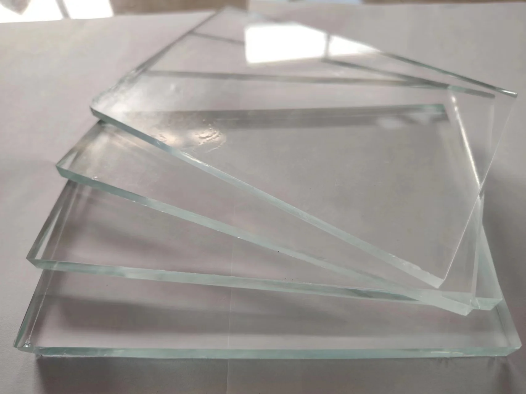 China  Manufacture clear  float   glass   and  low  iron  glass   for  commercial  buildings