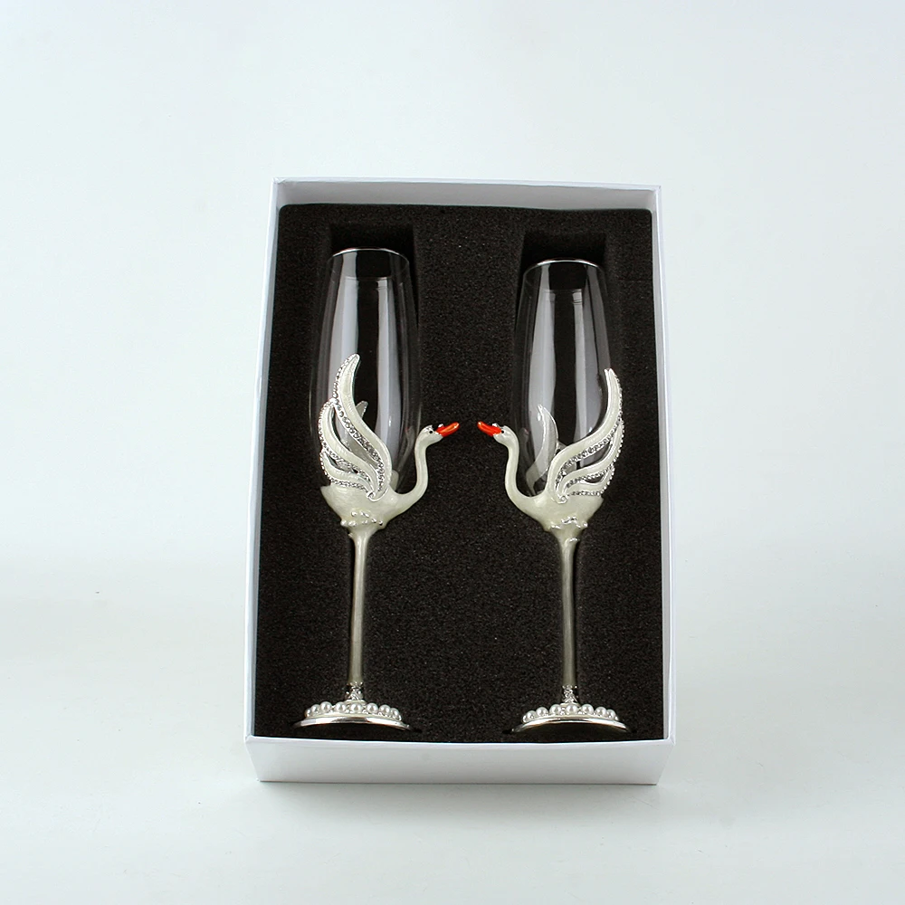 Crystal Champagne Glasses & Flutes Colored  Glass  For Wedding Glasses and Toasting Flutes Bridal Shower Gifts Engagement Gift