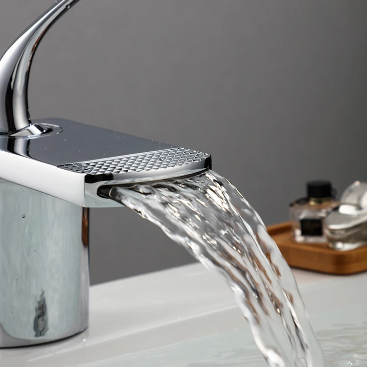 YUNDOOM OEM Washroom Faucet Single Handle Unique Musluk Water Tap Kran Copper Sliver Washbasin Bathroom Basin Faucet