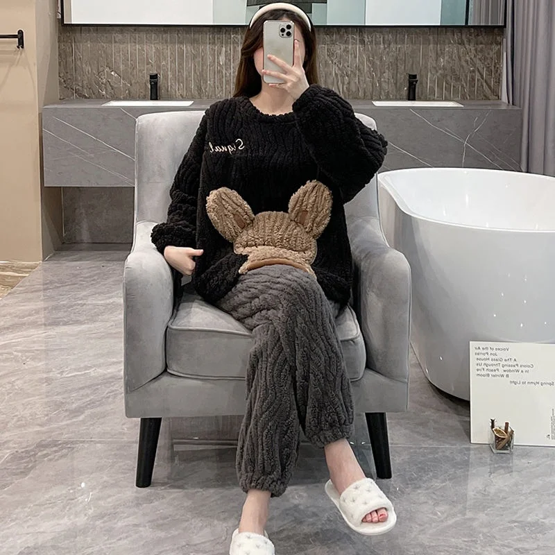 Wholesale Pajamas Women Winter Flannel Cartoon Print Pajamas Set Home Wear Long Sleeve Thicken Coral Fleece Pyjamas Set