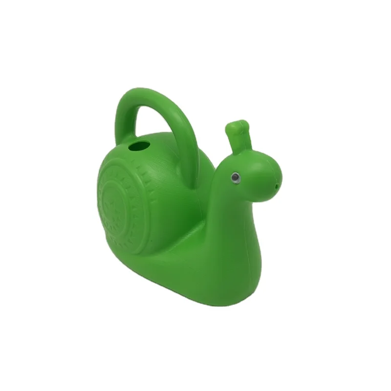 Hot selling likable cartoon snail kids animal watering can mini watering bottle garden beach tool set