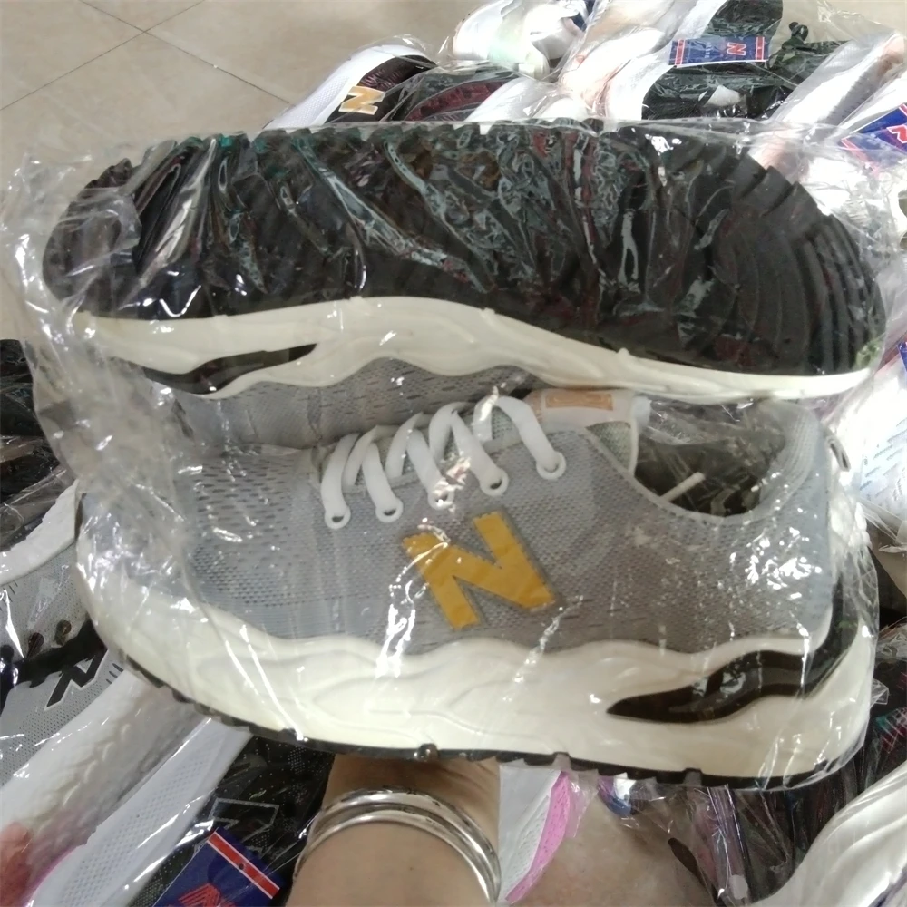 Hot Selling Branded Shoes High Quality Breathable fly woven Stock Sports Factory Wholesale women Shoes Sneaker