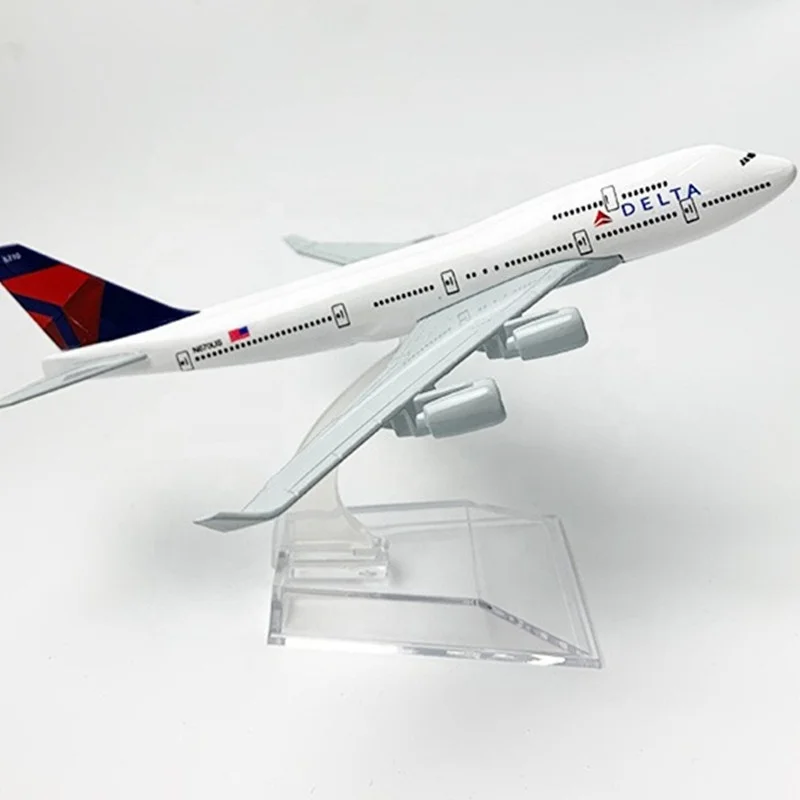 Gift Ideas Scale 1:400 16cm Boeing 747 Aircraft DELTA Airline Desktop Diecast Airplane Aircraft Models