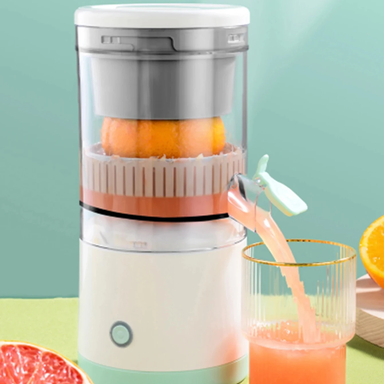 High quality Mini USB  Wireless Household Rechargeable Fresh Juice Blender Juicer Mini Portable For Outdo