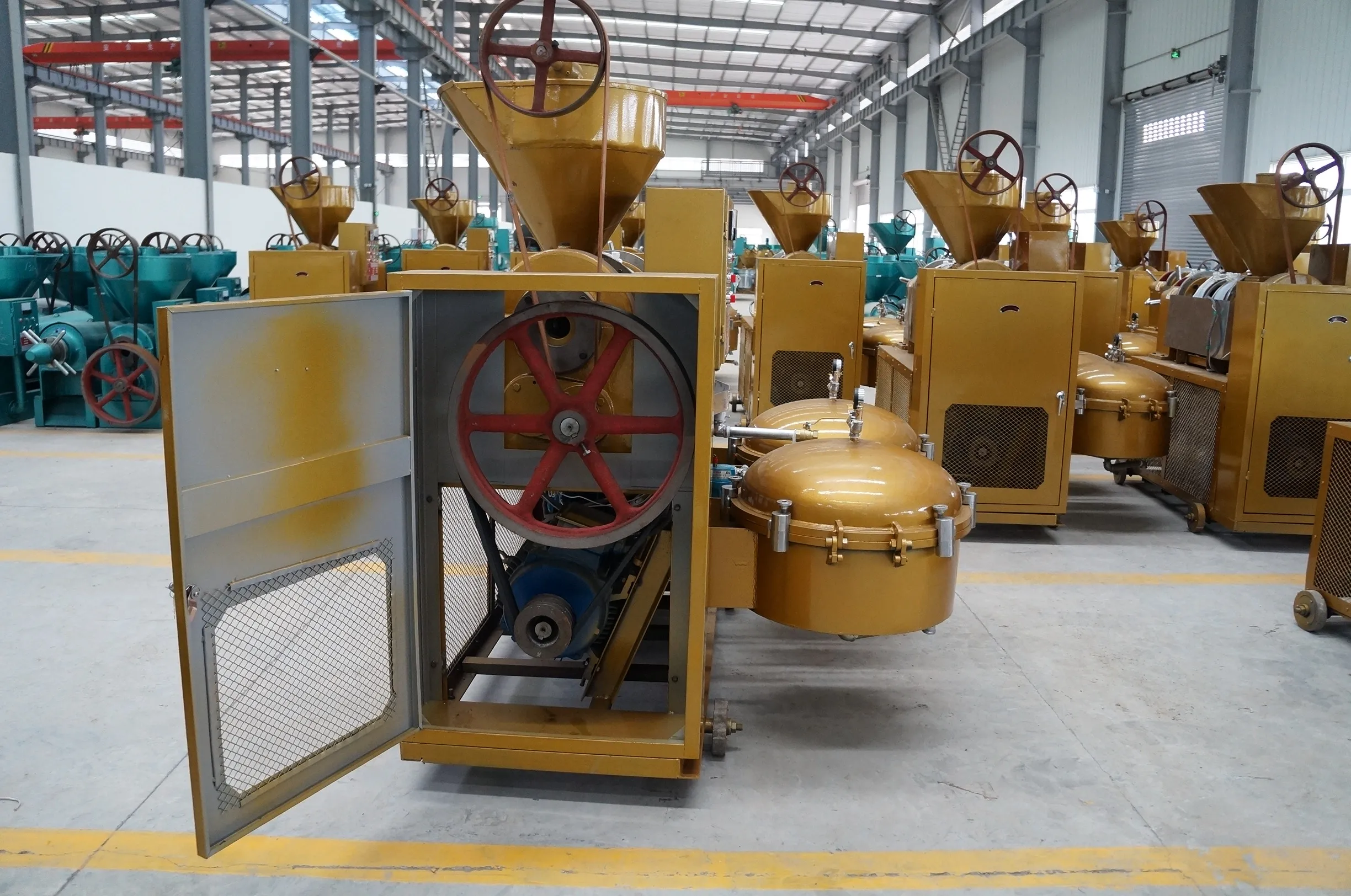 Guangxin YZLXQ120 Best Price Sunflower Oil Extraction Machine Commercial Soybean Sesame Shea Nut Combined Oil Pressers Machine