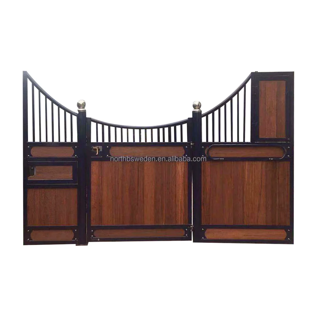 5130 with hay door01