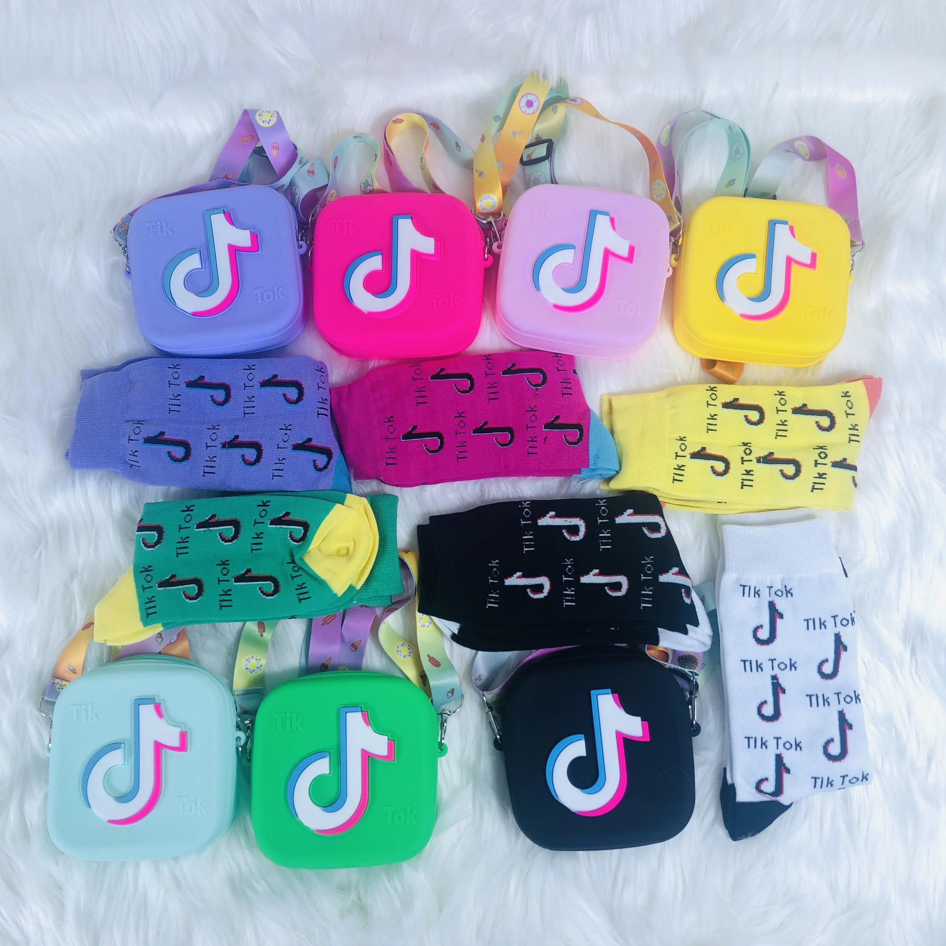 
Cartoon Tiktok Pattern Square Bag Little Girls Purses Coin Purse Small 2 Piece Sock and Tik Tok Kid Purses 2021 