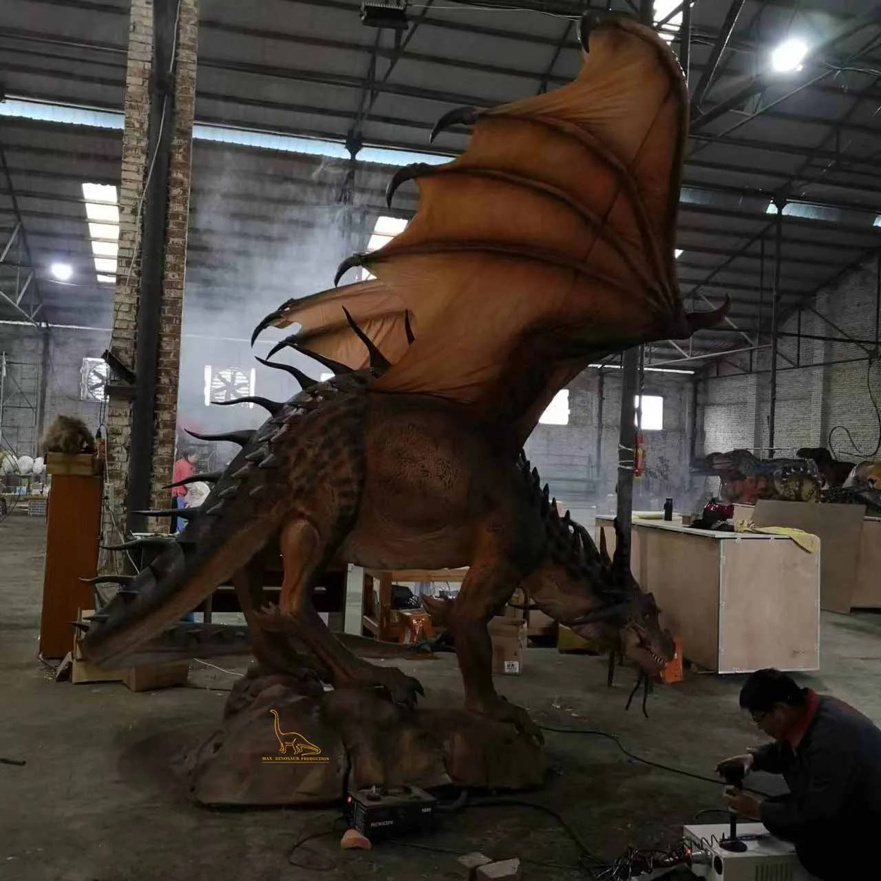 Animatronic Animals Realistic Animatronic Life  Western Dragon Spray Smoke 3D Realistic Animals Dragon Model