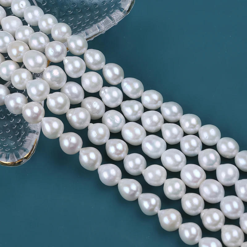 Wholesale 7-9/9-11/10-11mm White Color Drop Shape Baroque Natural Freshwater Pearl Strands