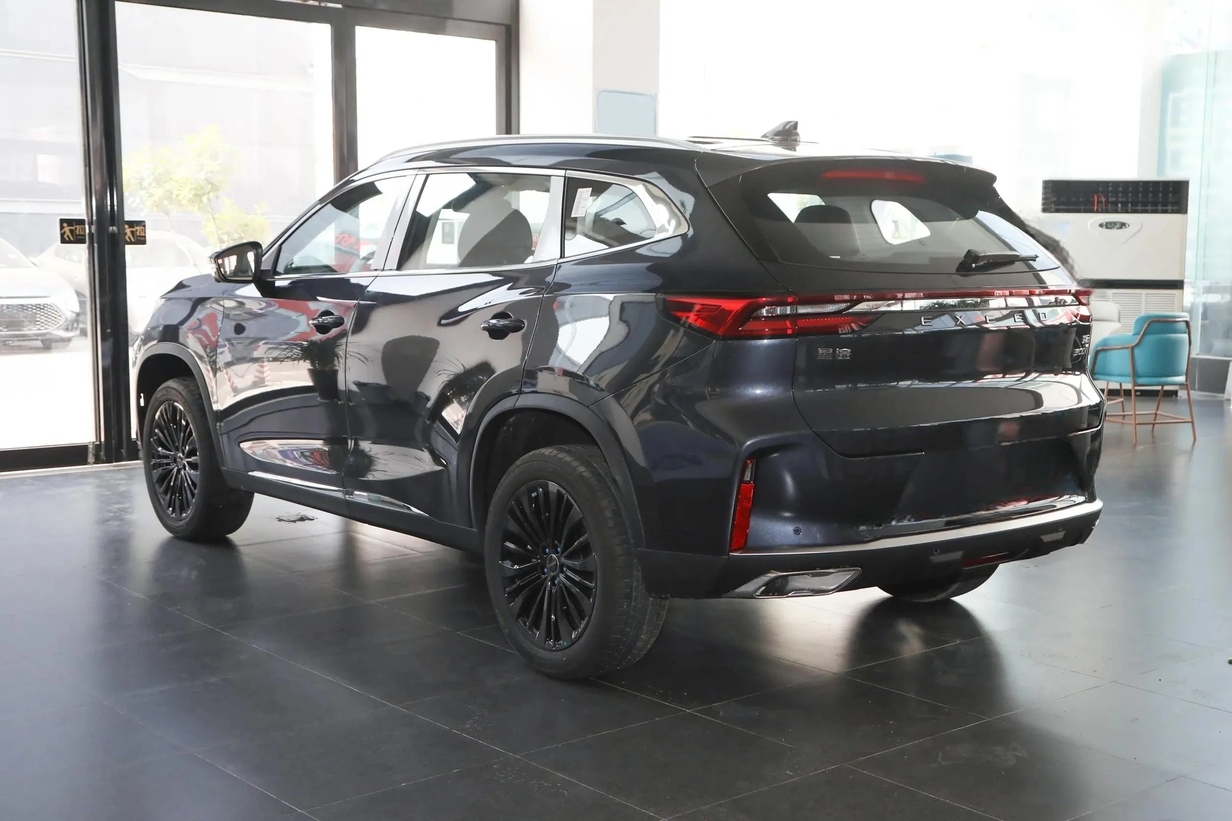 2024 китайский Автомобиль Chery Exeed lingyun 2WD 300T Xingyao среднего размера внедорожник высокоскоростной газовый автомобиль exeed