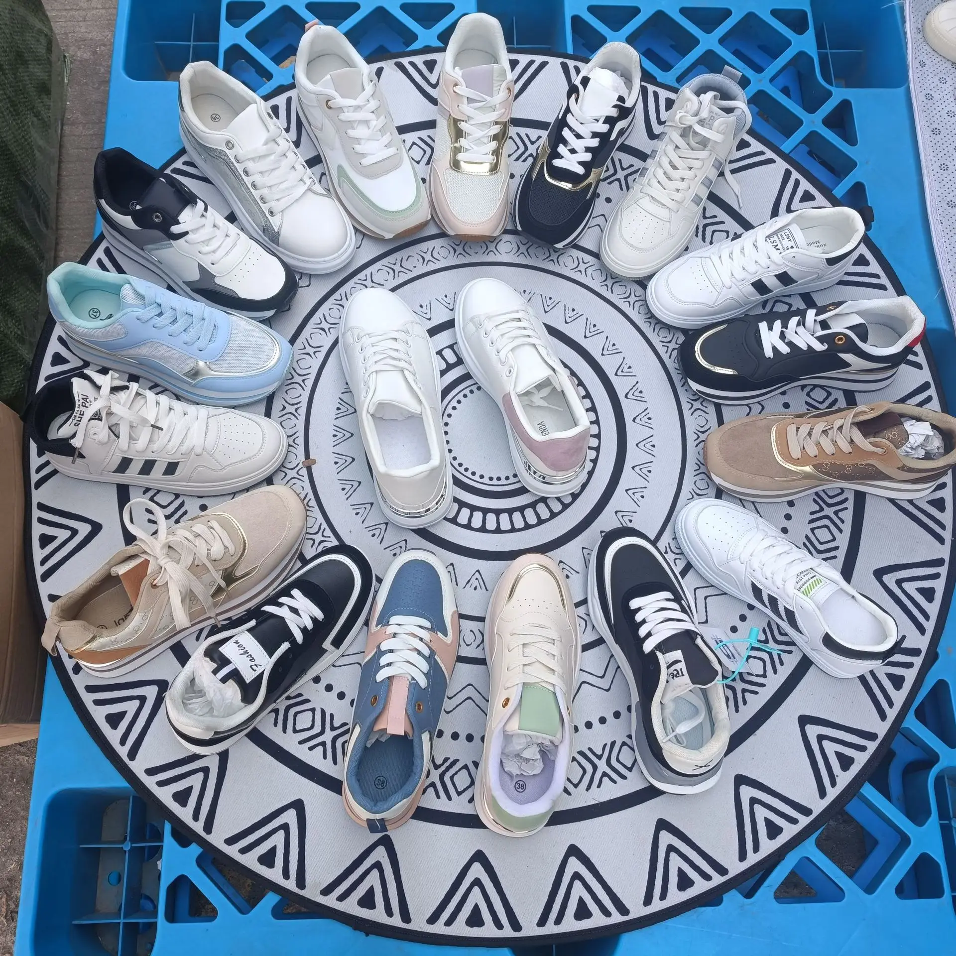 womens Used Mixed Shoes Men casual shoes Fashion Branded Sport Shoes Stock