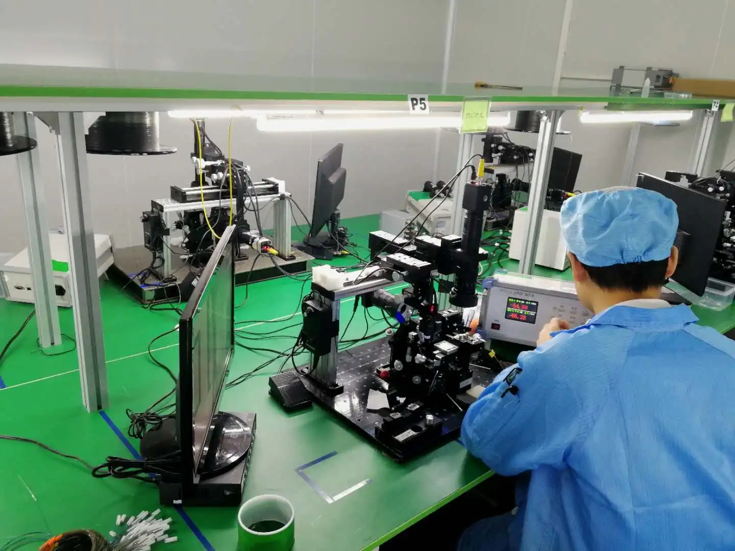 
Free Sample 1x2 1x4 1x8 1x16 1X32 1X64 Optical Fiber PLC Splitter Steel Tube Type PLC Splitter with SC APC UPC Connector 