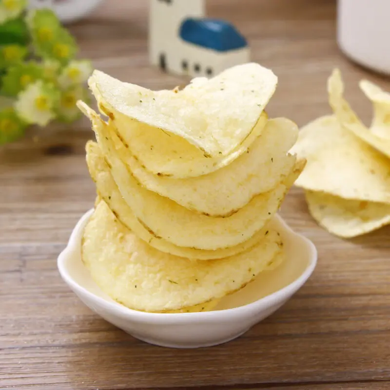 Корейские картофельные чипсы 60 г со вкусом медового масла и ароматом сыра экзотические закуски повседневные