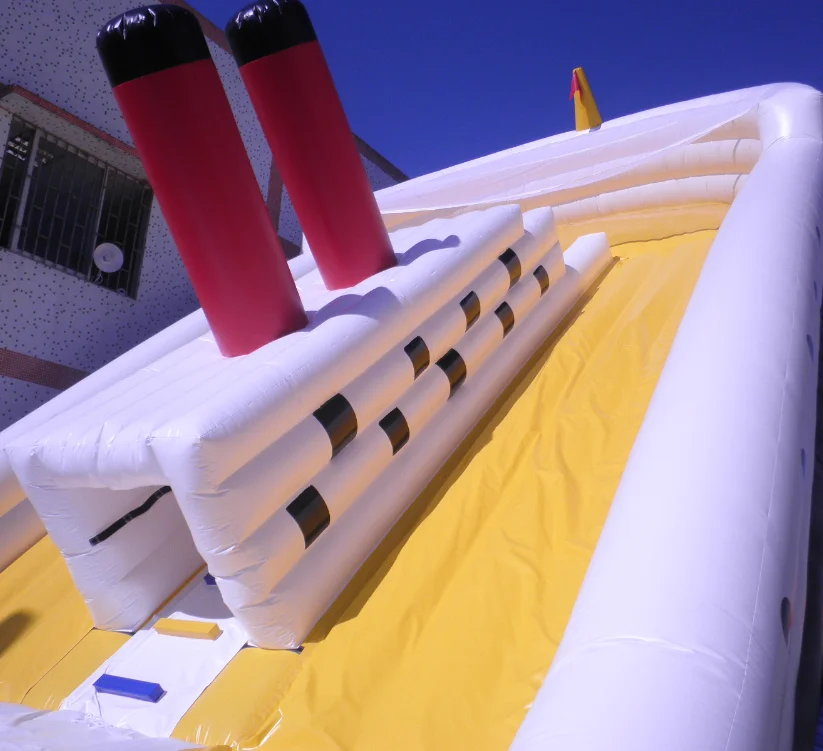 Outdoor inflatable titanic slide for sale