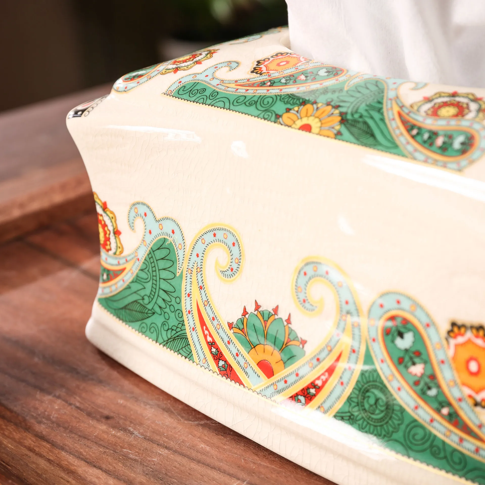 2024 Home Decor Fashion Ceramic Crafts Creative American Style Rustic Country Style White Floral Porcelain Tissue Box Holder