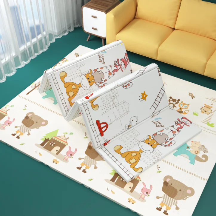 XPE Eco Friendly Custom Designed Rubber Fold Slippery Game Play Mat Soft Sublimation Print Toy
