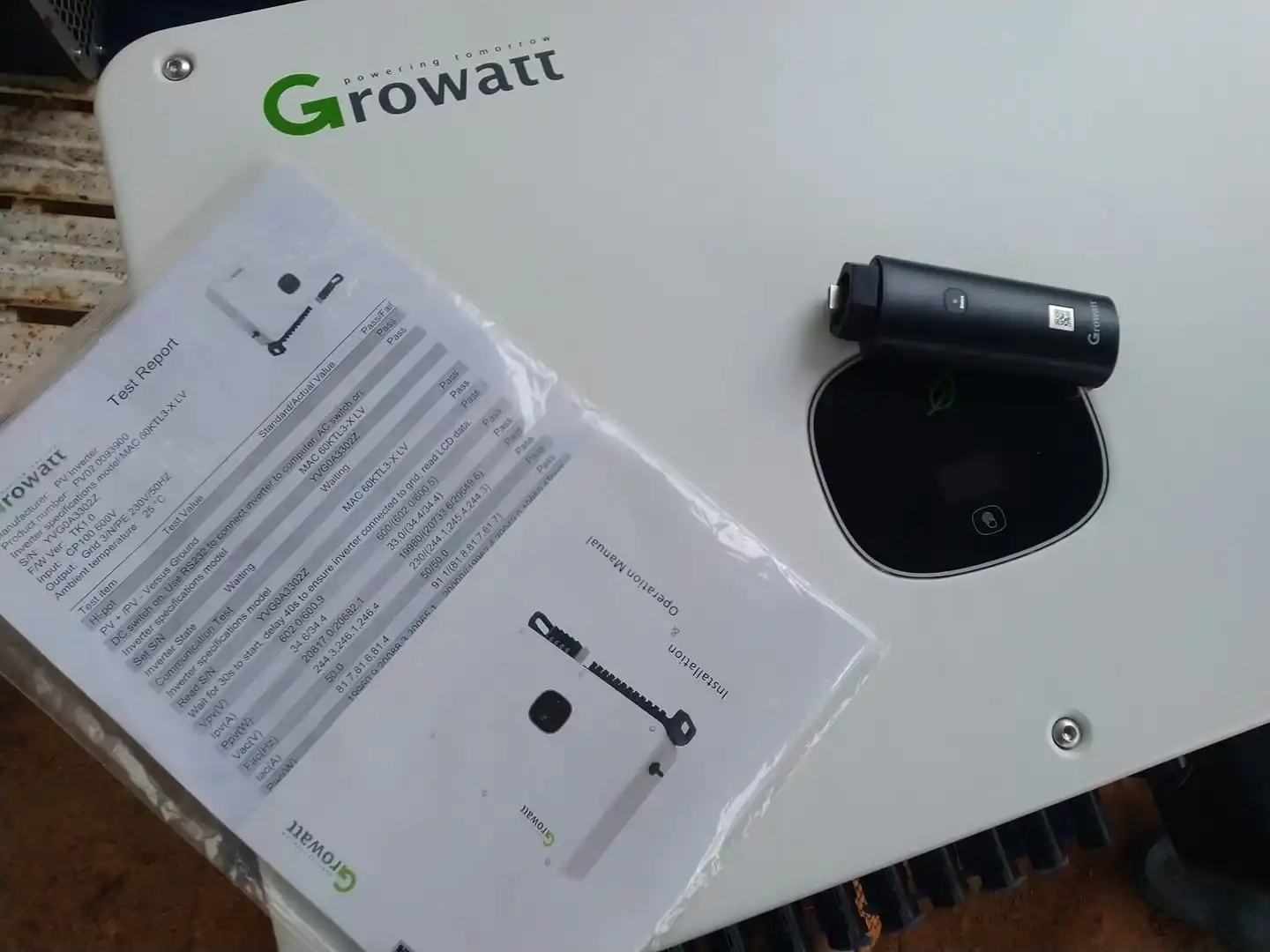 50kw inverter price cheap in Stock Growatt 60kw 50kw solar inverter MAC with WIFI logger