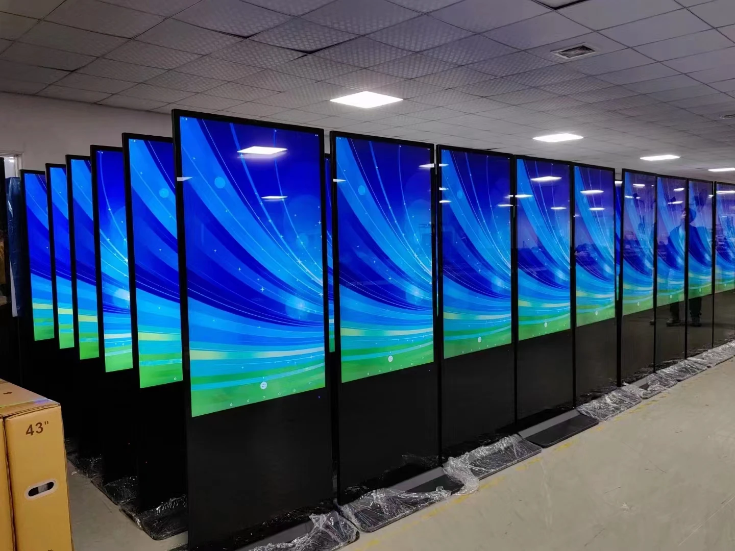 32 43 50 55 65 inch ultra thin internet kiosk price standee cms software  lcd advertising digital signage touch screen display