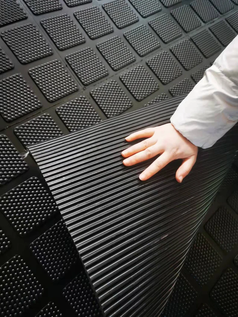 Rubber Floor for Milking Machine 17mm rubber cow mat non slip rubber flooring for dairy farm walkway/horse stable/animal housing