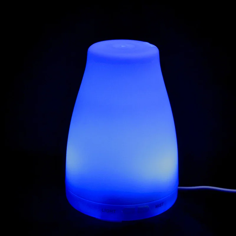 Hotsale China Personal Mini Aromatherapy Diffuser With 7 Color Changing Light