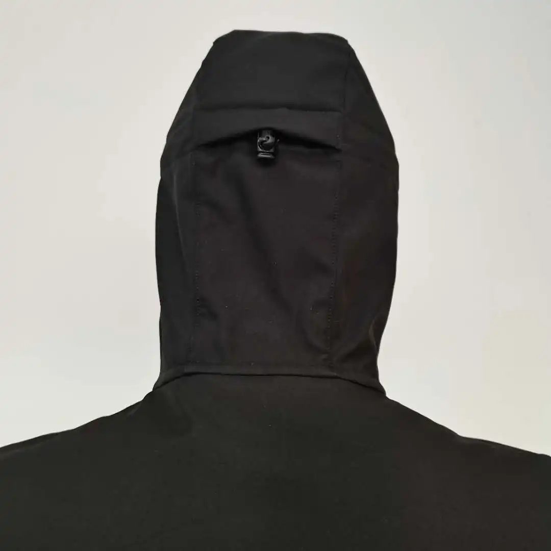 
2021 high quality Windbreaker Outdoor casual soft shell jacket mens clothing military softshell jacket 