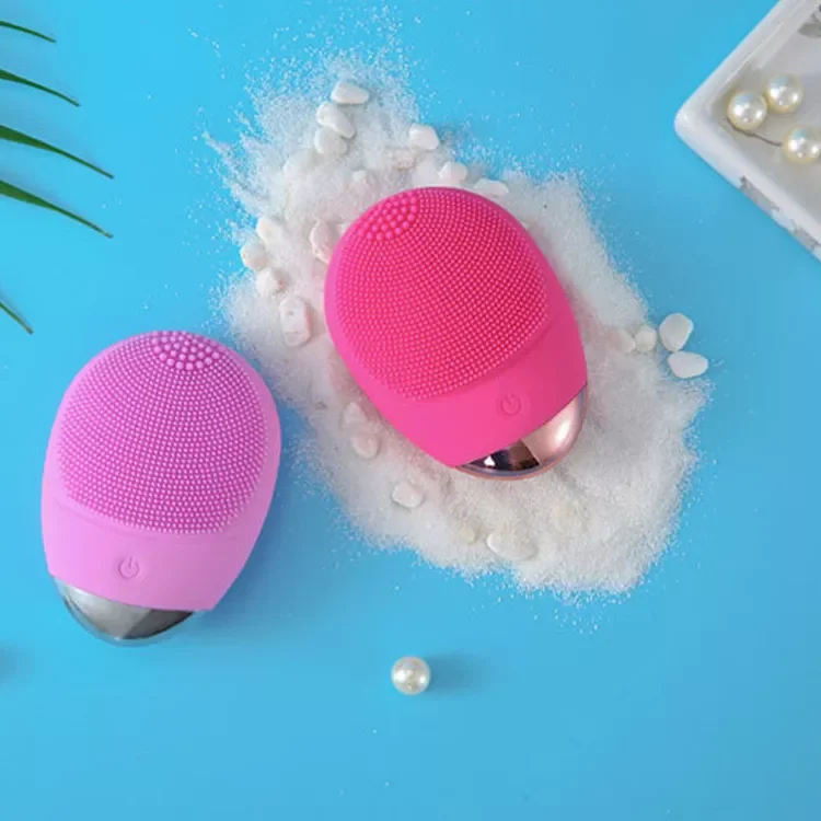 Silicone Electric Vibrating Deep Cleansing Massage Waterproof USB Gentle Facial Cleanser Brush