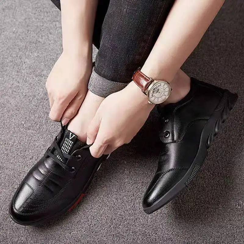 Men Casual Sneakers Breathable  Walking Shoes Fashion Driving Shoe Luxury Leather Shoes for Male Business Work