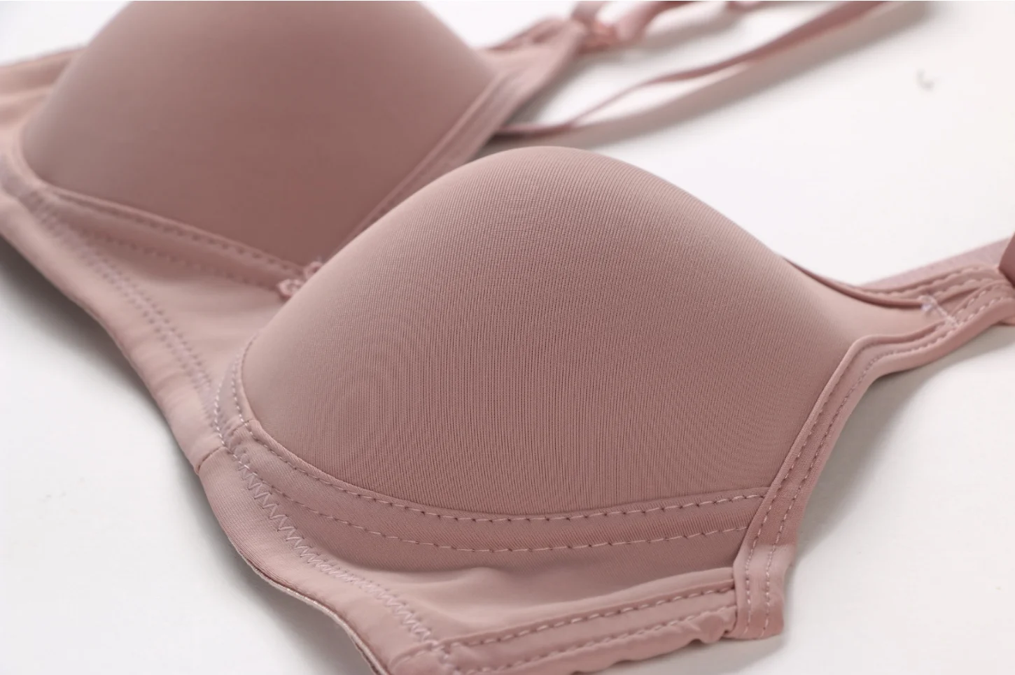 Wholesale Girls  Seamless Wire Free Bra Seamless Bra Solid Color Bra