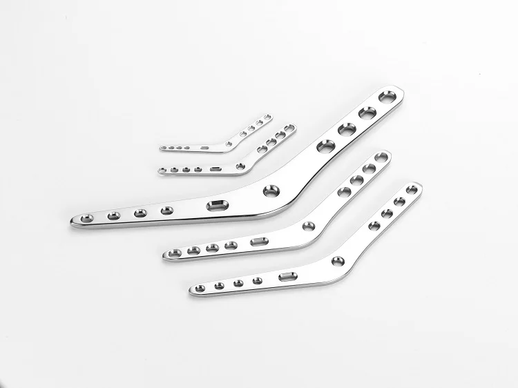 Competitive Price Veterinary Bone 2.7mm LC-DCP Orthopedic Trauma Implant