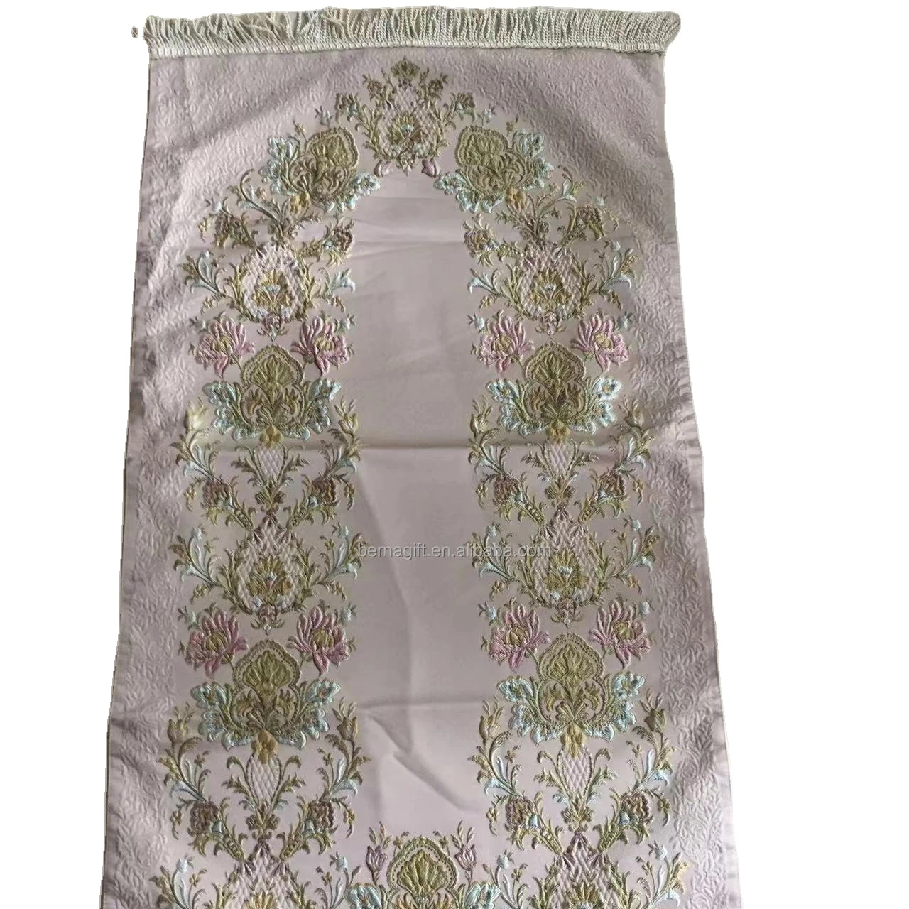 Polyester material Jacquard embroidery  New Patterns muslim Sejadah Prayer mat rug for muslim gifts