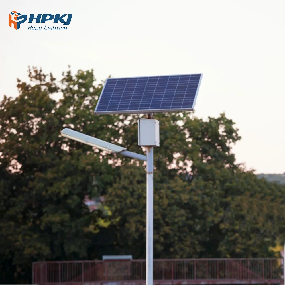 Hepu 150W & 300W Solar LED Street Lights Automatic Smart in One Illumination for Outdoor IP65 Rated for Road Use