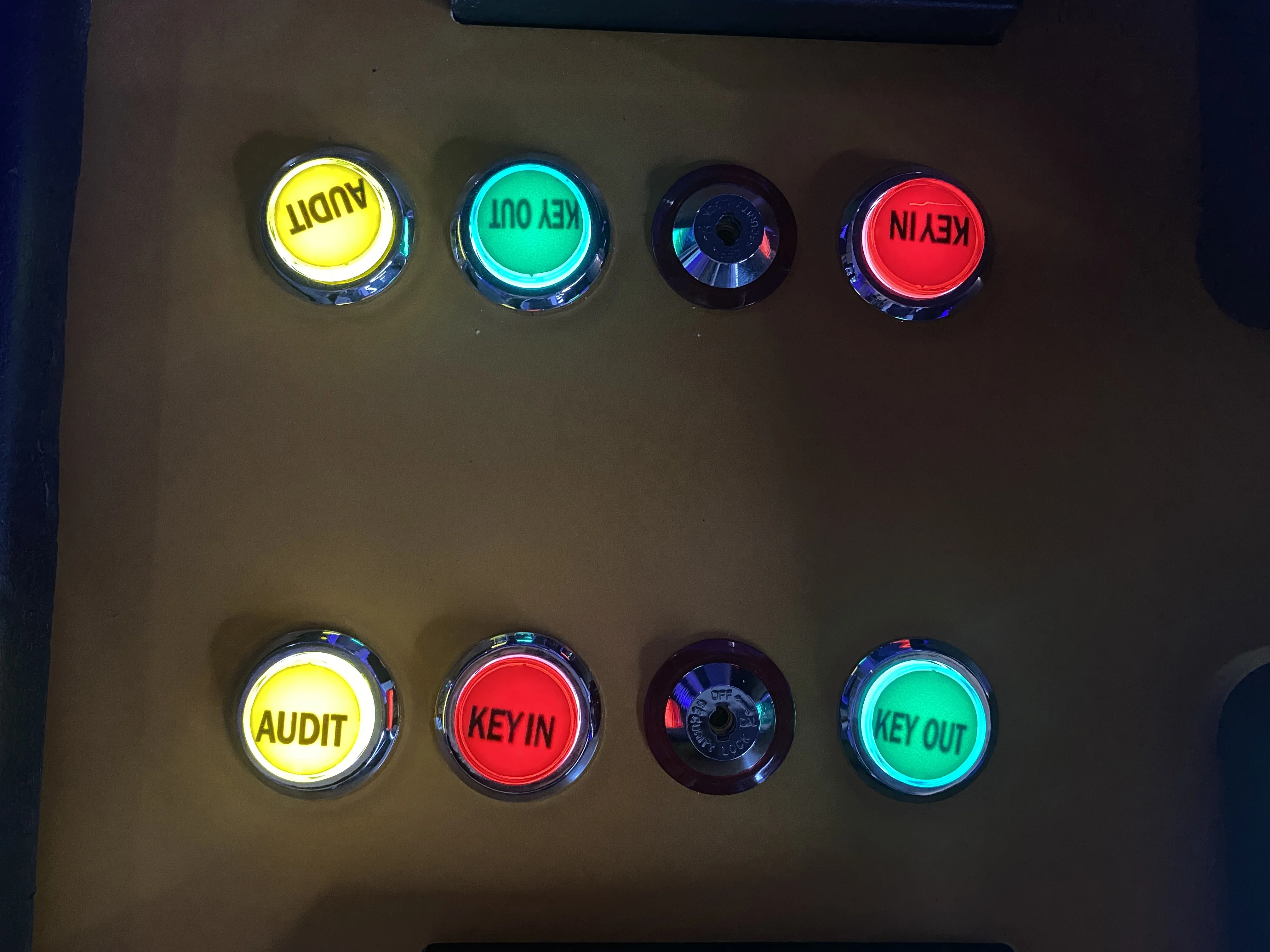 Hiwill 4мя сидениями электронный Roule tte игровой автомат небольшого размера Roule tte настольная игра видео Roule tte для продажи