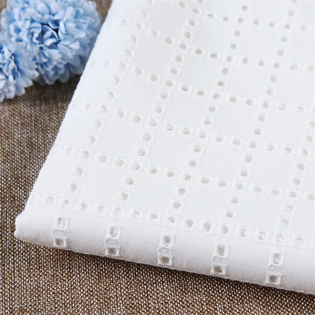 Кружевная ткань с вышивкой жаккардовая хлопковая клетчатая вышитая ткань без заказа и может быть изготовлена на заказ