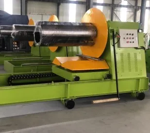Full automatic 5 ton 7 Ton 10 ton metal steel strips coil hydraulic decoiler uncoiler with loading car for roll forming machine