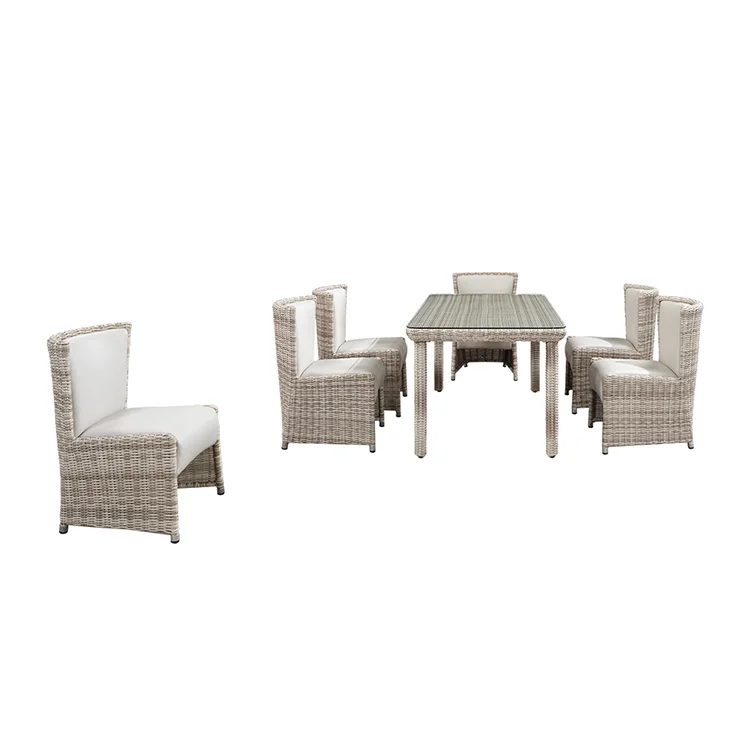 China manufacturer Luxury Outdoor Furniture Rattan Wicker Garden Dining Table and Chair Outdoor Furniture Dining Set
