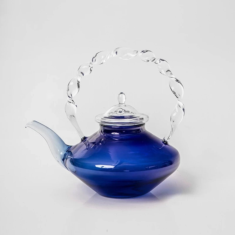 Blue Twisted Glass Teapot Heat-resistant Tea Kettle Glass Pot Kung Fu Tea Set Household Klein Blue Tea Maker 700ML Kettle Gift