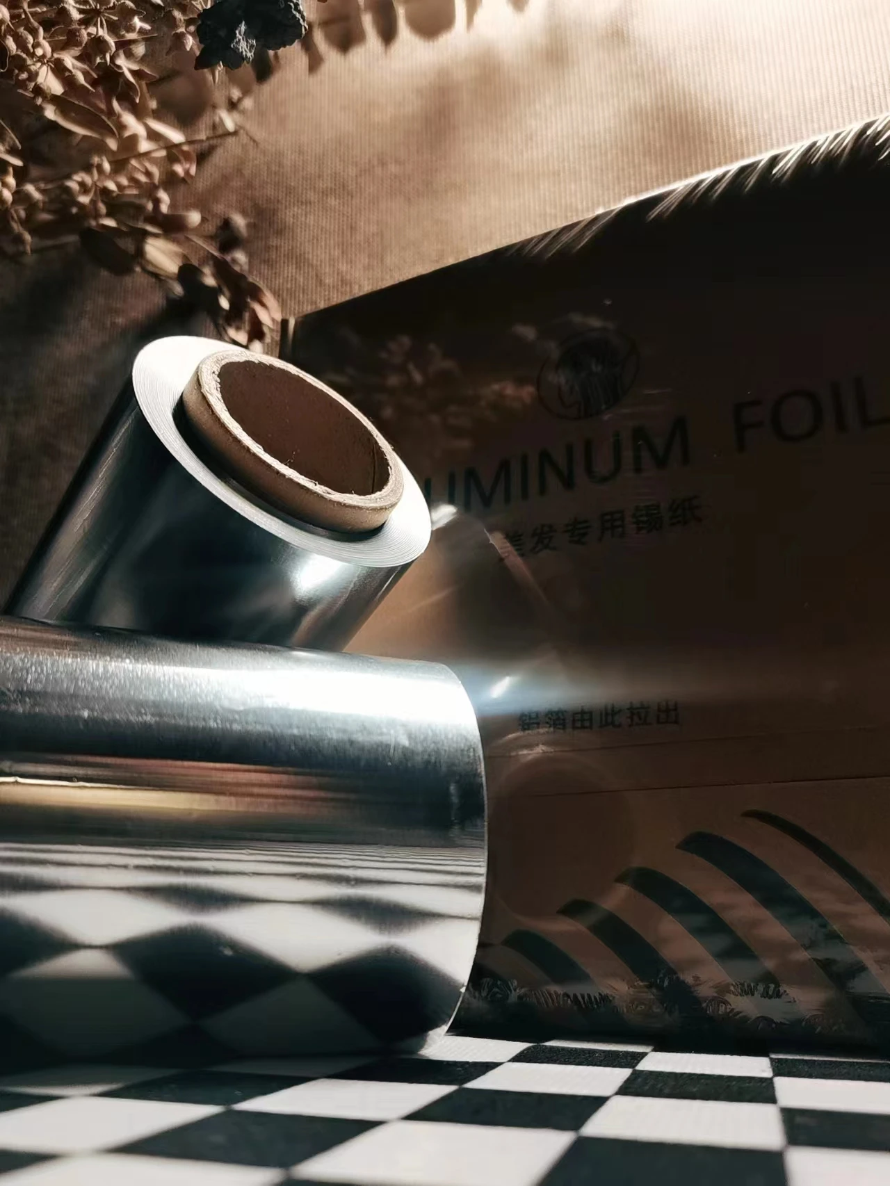 Professional Salon Bayalage And Ombre Silver Hair Color Hairdressing Aluminium Foil Roll for Hair Perm And Dye Manufacturer