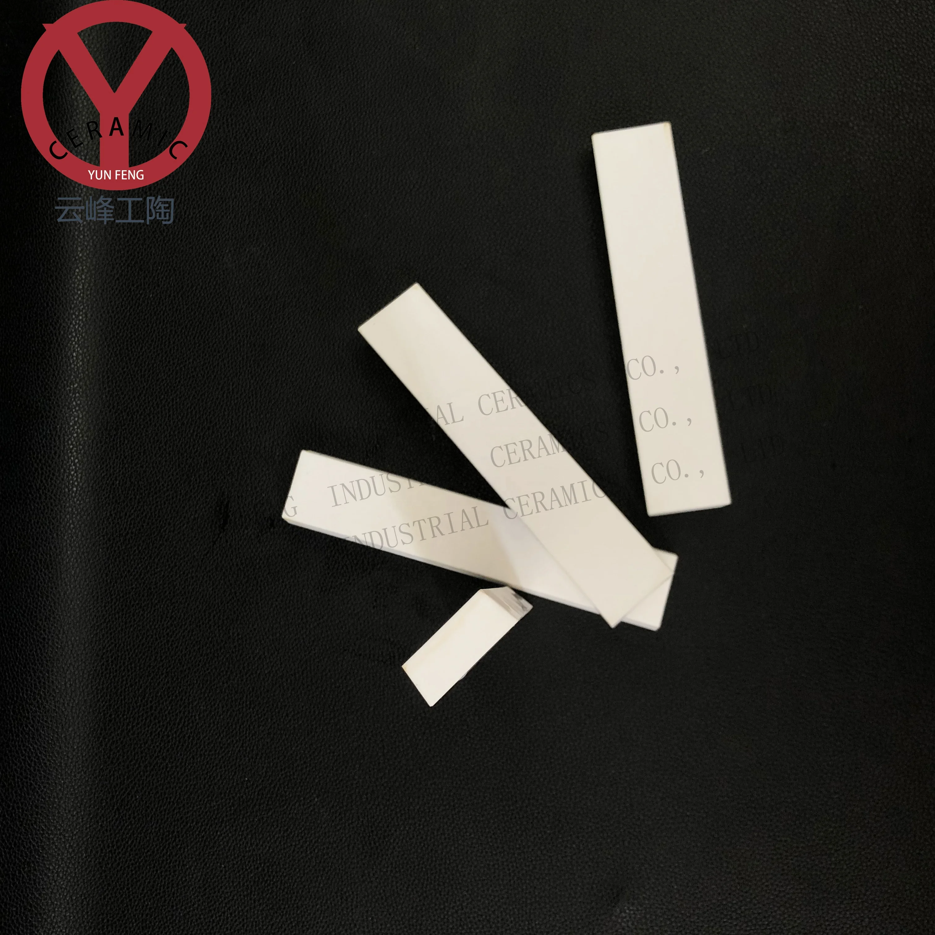 
92% Al2O3 ceramic tile plate for mill lining 