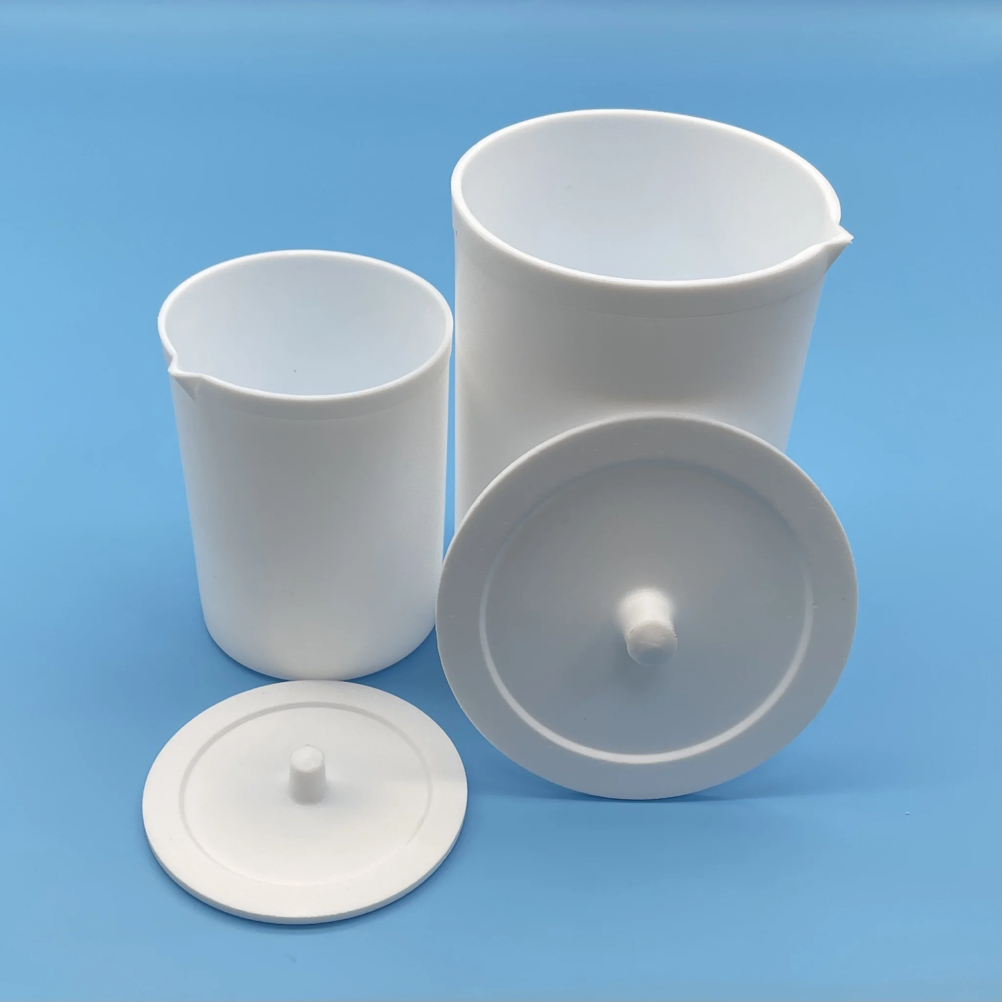 PTFE laboratory  beaker manufacturer Different Sizes 250 ml 400 ml 1000 ml with Lid  white color Lab